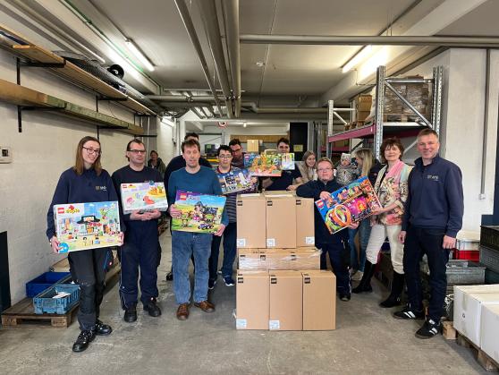 Zwölf Paletten Lego für den guten Zweck